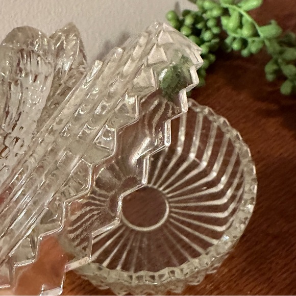 Covered Swan Bird Dish Powder Clear Trinket Box - Picture 8 of 14